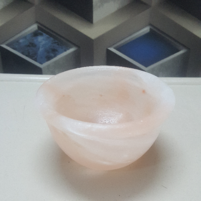 himalayan salt bowl small (thin wall)